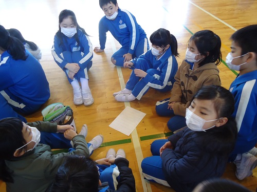 六年生を中心にしてかんがえよう